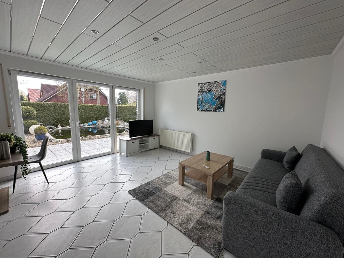 Ferienwohnung Am Hafen Ruestersiel Wilhelmshaven Buitenkant foto